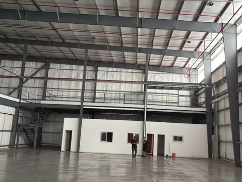 DEPÓSITO / GALPÓN 3200 m2 en POLO INDUSTRIAL NORLOG BENAVIDEZ