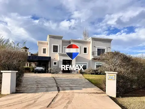 EN VENTA CASA APTA CRÉDITO CLUB DE CAMPO EL TIPAL 