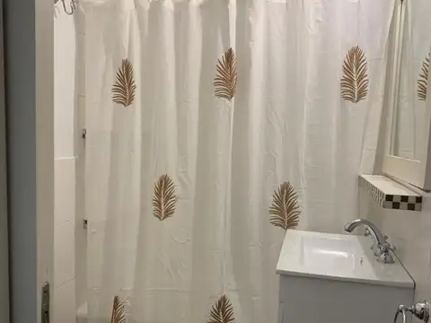 Departamento en Alquiler en Recoleta, USD 1.300