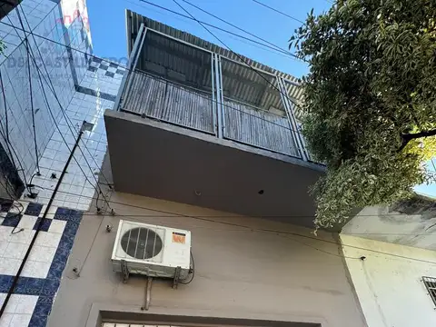 Depto Tipo Casa en Venta de 3 ambientes
