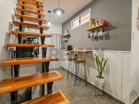 Depto Tipo Casa en Venta 46 años