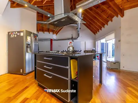 CASA EN BARRIO PRIVADO SOLARES NORTE