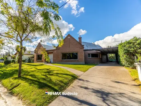 Casa en Venta en Bahía Blanca, USD 350.000