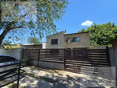 Casa en venta en La Reja