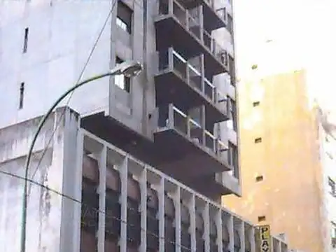 Cochera en venta. Seguridad 24 hs. Riobamba 300 - Balvanera -