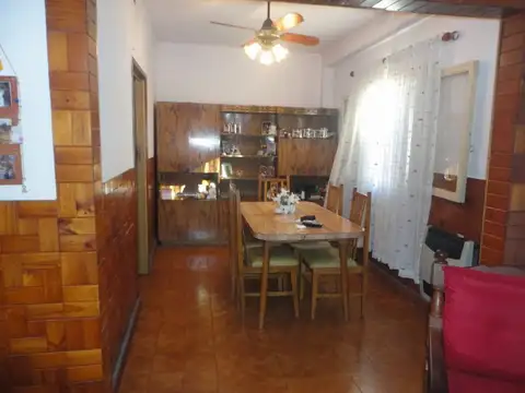 Depto Tipo Casa en Venta en Caseros, USD 100.000