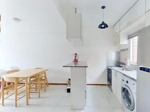 Depto Tipo Casa en Venta en Nuñez, USD 180.000