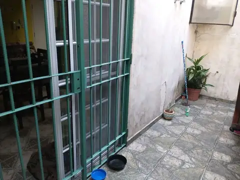 Depto Tipo Casa en Venta 37 años