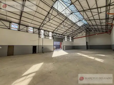 Galpon en Alquiler 25  mts Fondo