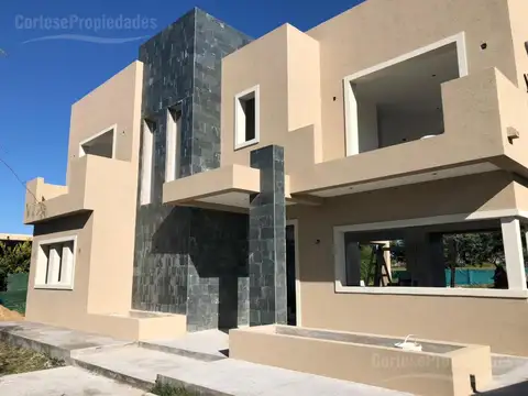 Casa en Venta en San Matias, USD 320.000