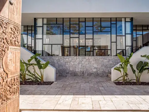 Casa en venta en Reserva Montoya 5 dormitorios con pileta