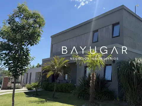 Venta - Casa en Barrio Santa Elisa - Pilar