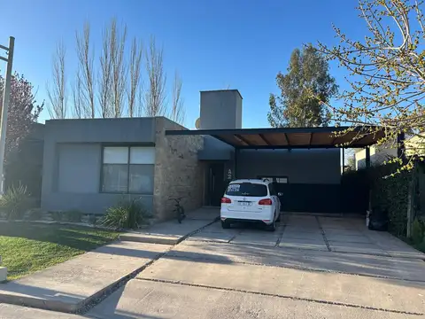 Casa en Venta en Calle Terrada, Luján de Cuyo