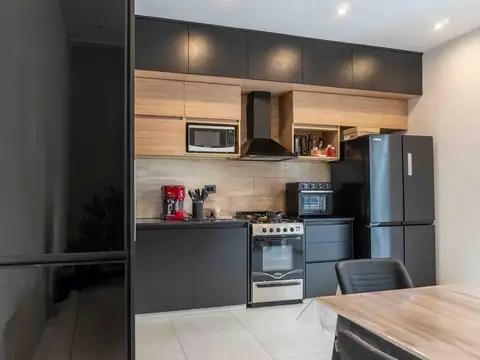 VENTA CASA DE PASILLO  2 DORMITORIOS EN LOURDES