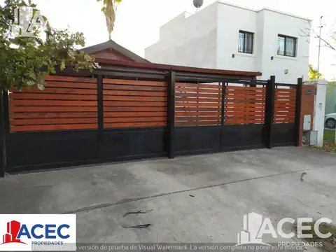 Necochea 2300 -  Casa - Funes