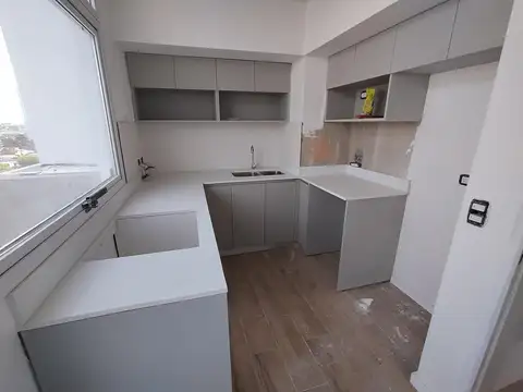 Departamento 4 ambientes con 3 baños