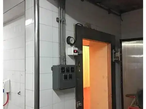 Galpon en Alquiler en Boca, USD 11.000