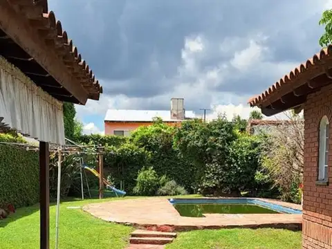 Casa Quinta  en Venta en San Miguel, G.B.A. Zona Norte, Argentina