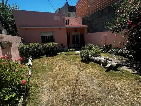 Casa en Venta en Lanús, USD 115.000