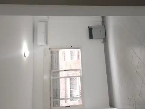 Monseñor Alberdi 300, Piso 1