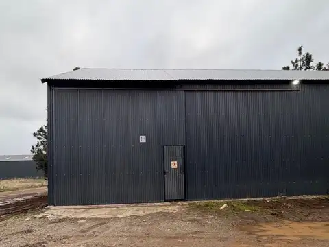 Galpon en Alquiler en San Martín de los Andes, $ 3.200.000