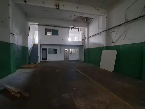 Galpon en Alquiler 50  mts Fondo