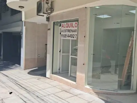 Sin Expensas . A Nuevo  a mts de Av. Cordoba y 4 de Av. Santa Fe Colegios y Facultades