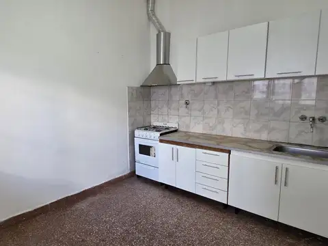 Avenida Mitre 4400