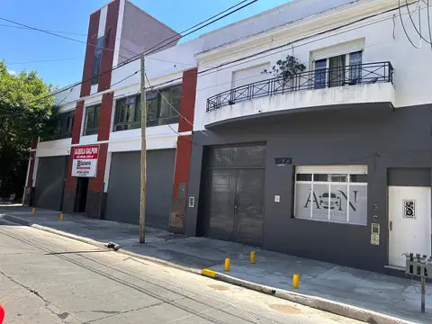 Galpon en Alquiler 17  mts Frente