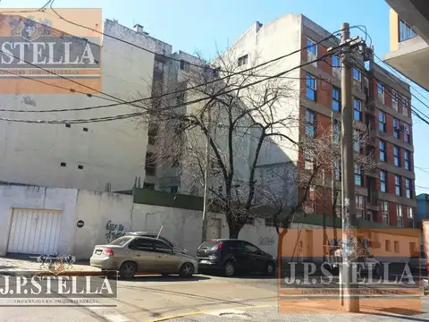 Edificio Comercial (EX CLÍNICA)  - San Justo