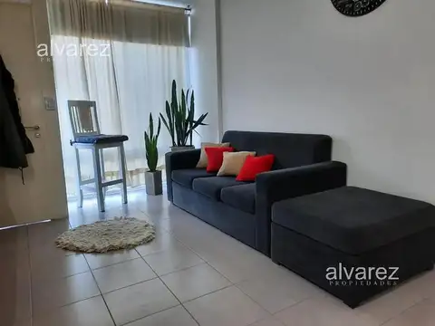 Depto Tipo Casa en Venta en Castelar, USD 73.000