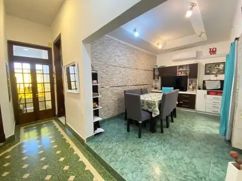 Venta PH 4AMB 120m2 al frente Oportunidad!
