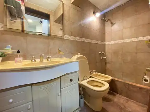 Depto Tipo Casa 4 ambientes con 1 baño