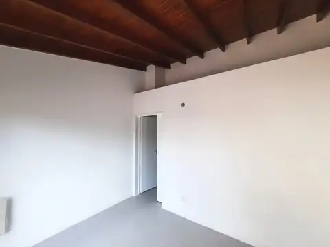 Depto Tipo Casa en Venta 6 años