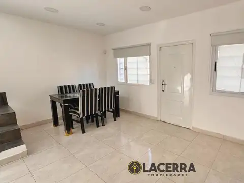 Casa en Alquiler en Villa Ballester, $ 1.000.000