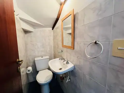 Depto Tipo Casa en Venta con 1 cocheras