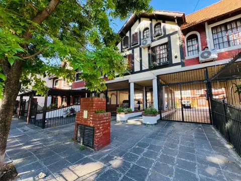 PH de 3 ambientes en venta en Munro