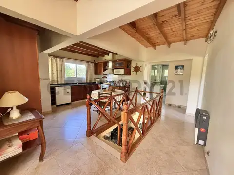 Venta casa Delta Tigre, Arroyo Antequera acepta permuta Pacheco