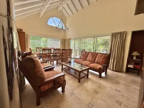 Casa en Venta en Delta del Tigre, USD 190.000