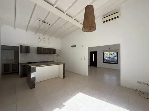 Casa en Venta en Fincas de Iraola II, USD 359.000