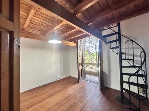 Depto Tipo Casa en Venta 62 años