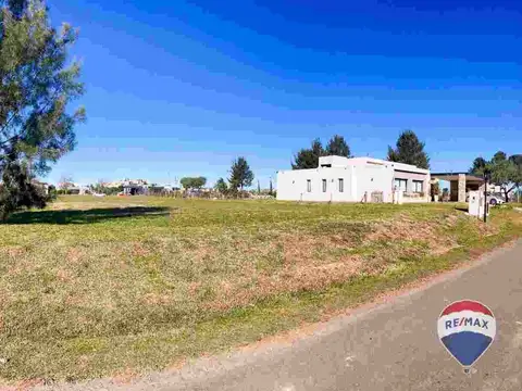 Terreno en Venta en Country Santa Rita, USD 33.900