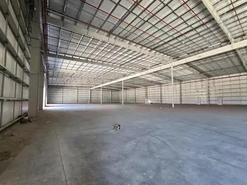 NAVE DE 4500 M² A ESTRENAR EN EL PARQUE RECONQUISTA, MORENO