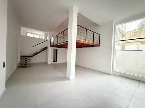 Local en excelente ubicación 