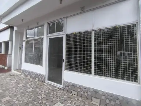 LOCAL COMERCIAL 70M2 CÉNTRICO SOBRE CALLE JUJUY
