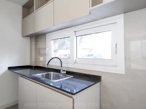 Departamento 3 ambientes con 2 baños