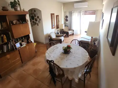 Departamento 3 ambientes con 2 baños