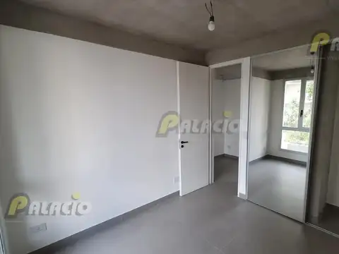 DEPARTAMENTO 3 AMBIENTES c/ BALCÓN Y PARRILLA - SAN MARTÍN C