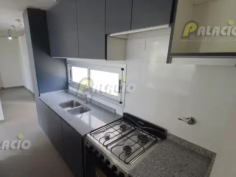 Departamento en Alquiler en Barrio Parque San Martin, $ 750.000