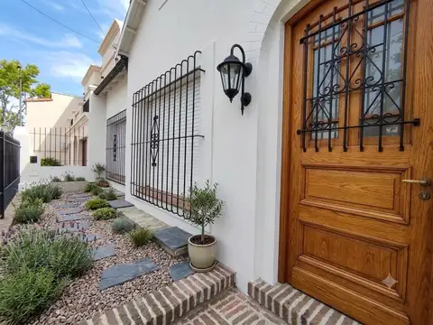 Casa venta 5 ambientes, Victoria a reciclar
